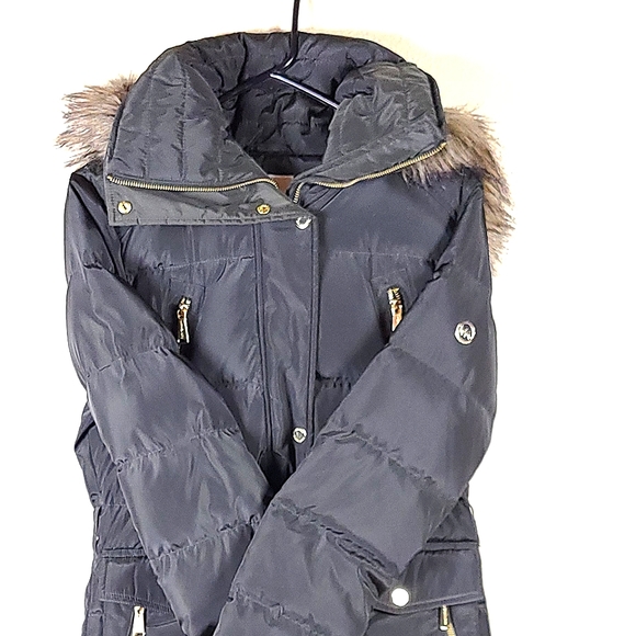 Micheal Kors Winter Puff Jacket - Picture 1 of 5